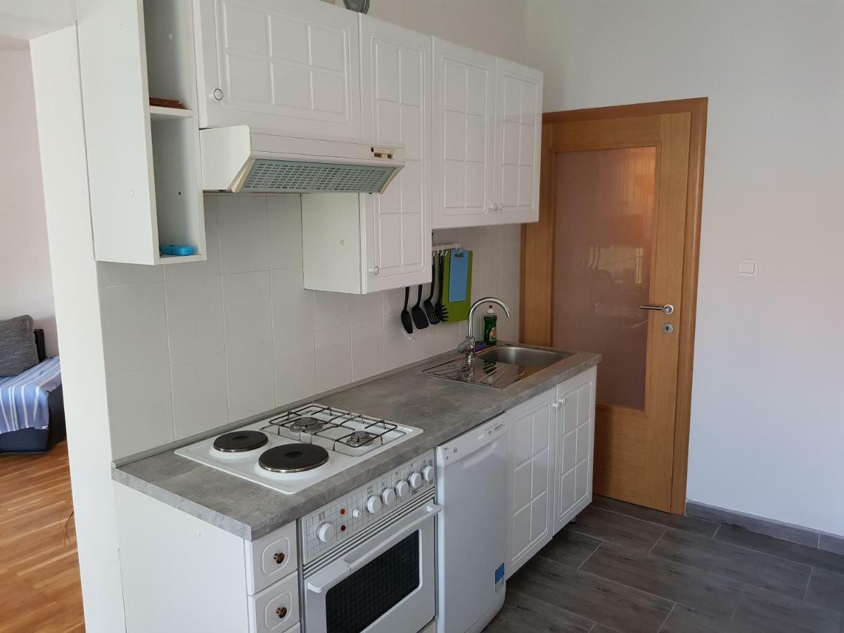 Apartment Doris Kostrena Esterno foto